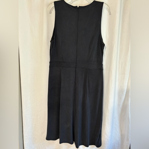 NWOT Ann Taylor LOFT Crossover V-Neck Faux Wrap Sandwashed Charcoal Dress SZ 12 - Picture 4 of 9